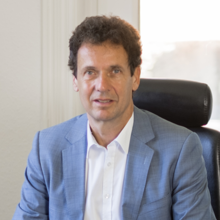 "Prof. Dr.-Ing. Lars Meierling"