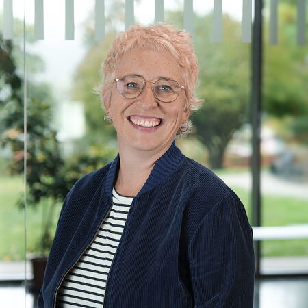 "Prof. Dr. Rahel Gugel"