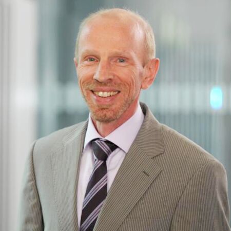 "Prof. Dr. Norbert Kratz"