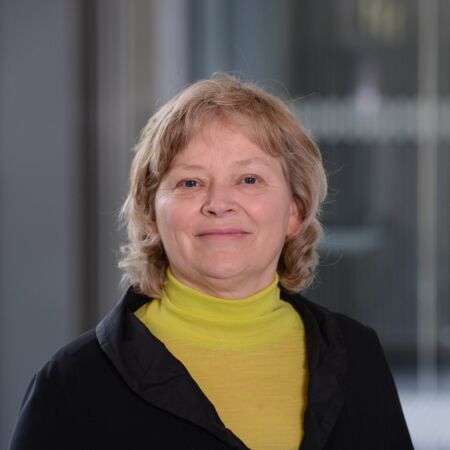"Prof. Dr. Beate Blank"