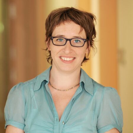 "Prof. Dr. Rahel Gugel"