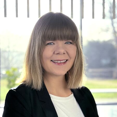 "Prof. Dr. Heidi Hirschfeld"