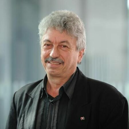 "Prof. Jürgen Grass"
